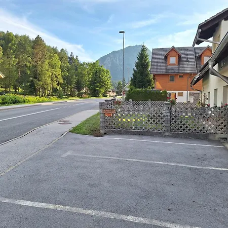Apartma Bogi Apartament *