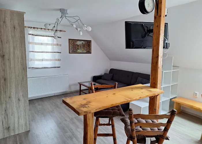 Apartma Bogi شقة *